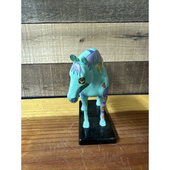 Trail of Painted Ponies Porcelain Figurine Spirit War Pony 2E 6410 In Box - Picture 3 of 7